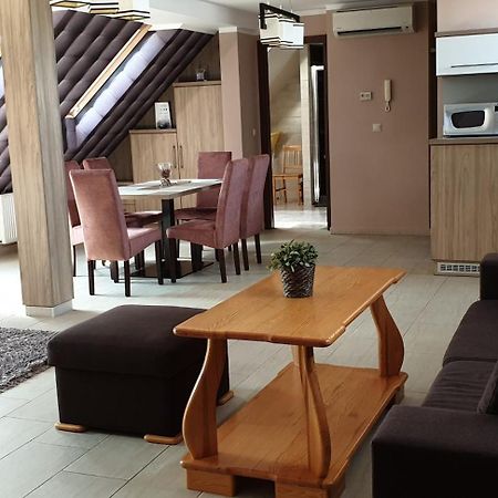 Szabo Lux Apartman Sárvár Dış mekan fotoğraf